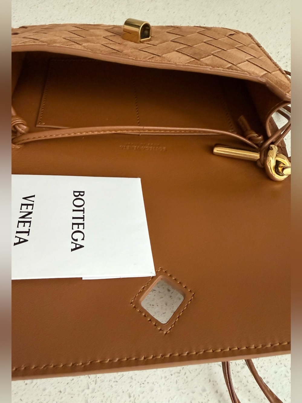 Bottega Veneta Andiamo Suede Crossbody/Wallet Bag Amber Brown - Picture 8 of 8